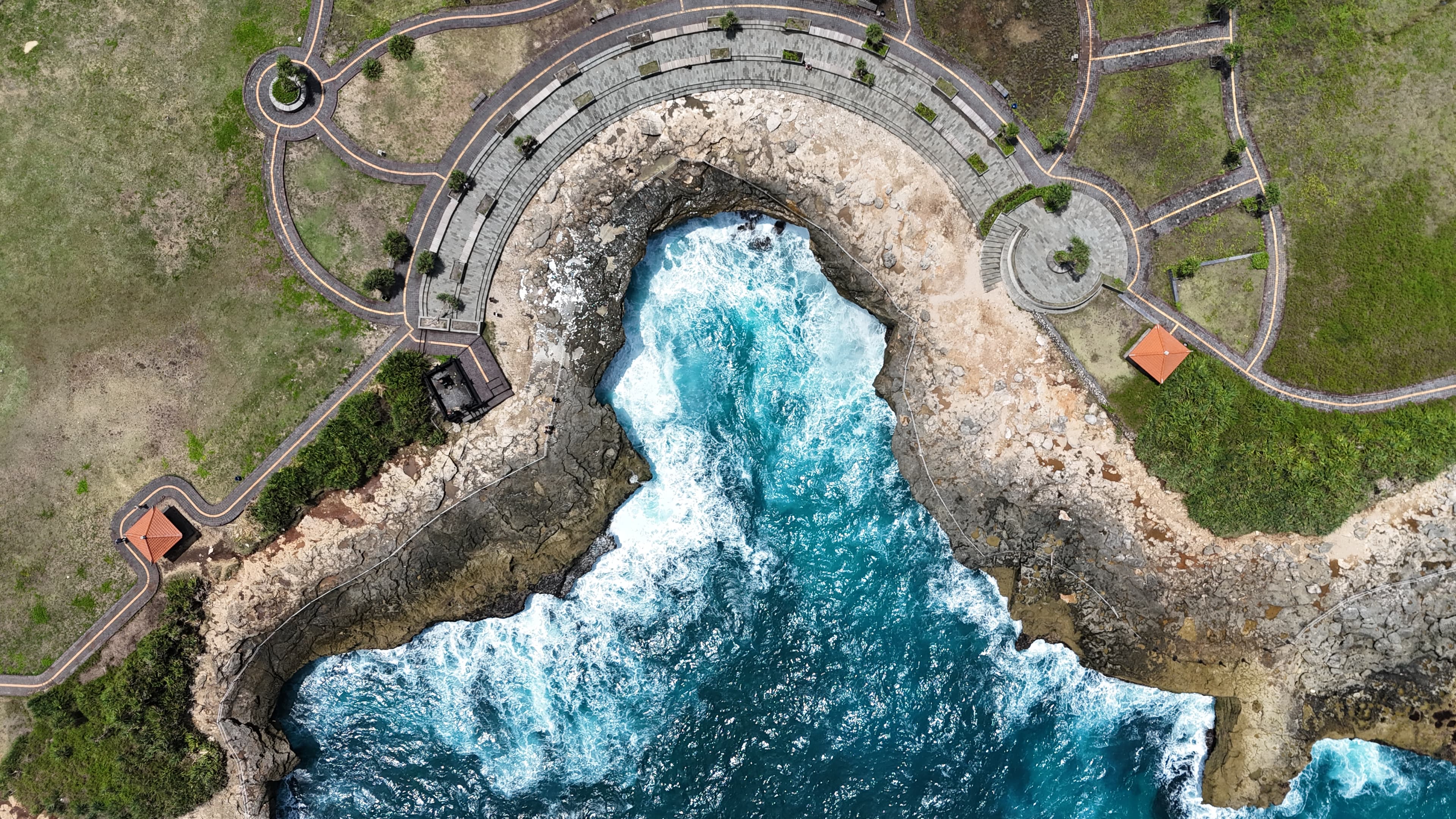 Aerial landmark capture